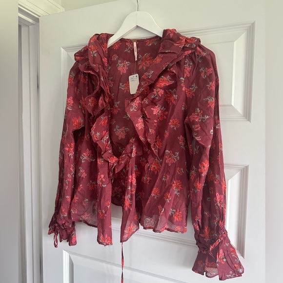 Free People Amanda Ruffle Floral Wrap Top- New With Flaw - Picture 6 of 11